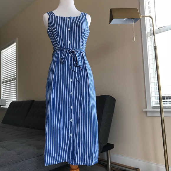 NWT Summer striped dress perfect design ⭐️ - Picture 2 of 6